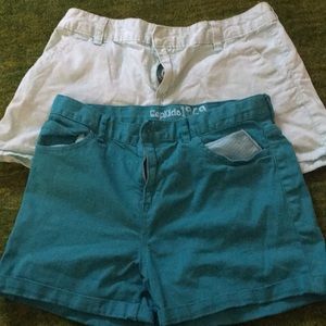 2 shorts